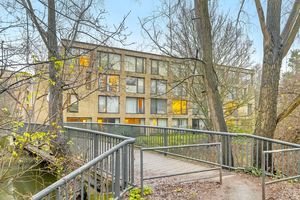 Photo 18- click for photo gallery